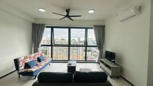 Deluxe Seaview Georgetown Penang @ ComfyLux Homestay