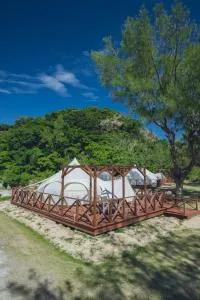 Yagaji Beach(屋我地ビーチ) - Genka