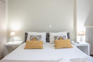 Supreme Athens Home by Cloudkeys