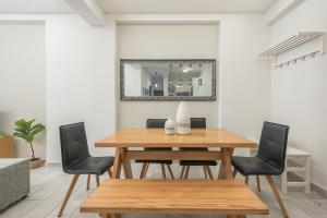 Supreme Athens Home by Cloudkeys