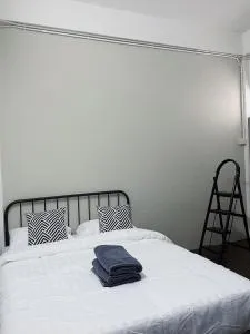 Tolomhouse - Suan Lang