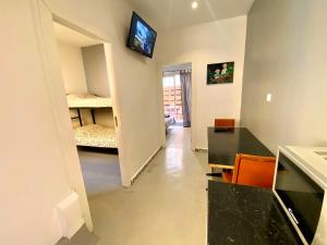 Apartamento de 3 habitaciones en Sants a 2`del metro Badal P9