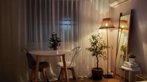 홍대 인근 이대역 # Stay E202