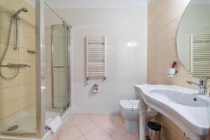 Economy Double Room without Window room in Alarus Luxe Hotel