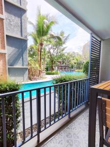 2 Bedrooms Suite Pool Access@The Title Residencies Naiyang