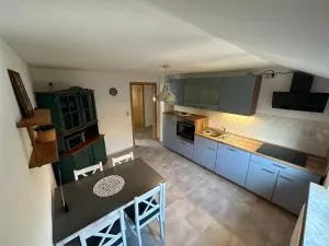 Ferienwohnung mit Balkon DG - 科堡附近诺伊斯塔特