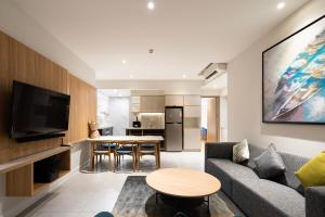 Zenity 3BR Condo: Luxury and Comfort in Quận 1