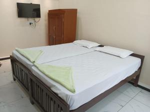 SRI PADMANABHA TOURIST HOME