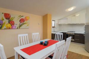 Villa Rojnići 1 by IstriaLux