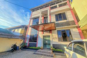 RedDoorz near Wisma Cahaya Abadi Sepinggan Airport Balikpapan