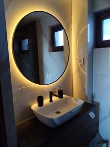 FlowHouse - cozy place for you.