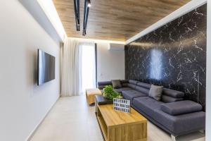 Varkiza Luxury Suites by Raise