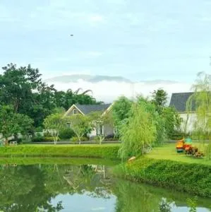 Bann 5 Rai Poollvilla - Ban Pa Ngae