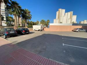 2 Bed apartment near the beach with pool