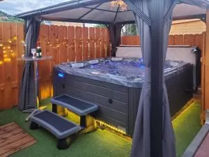 luxuriöse Ferienwohnung mit privatem Wellnessbereich - Frechenhausen