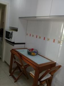 Suíte confortável para casal ou 2 mulheres com cozinha