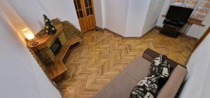 Між центром і вокзалом