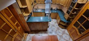 Між центром і вокзалом