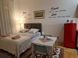 Studio apartman Asja
