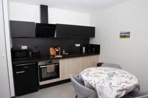 Appart Hotel Coutances - 拉文德利