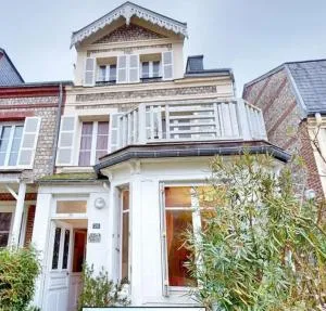 Villa Jean- plein centre Etretat - Le Tilleul