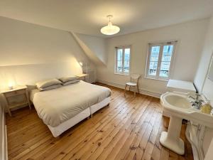 Villa Jean- plein centre Etretat