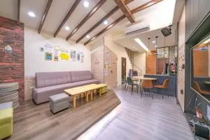 幸福拾光二當家-台南安平包棟烤肉麻將民宿-依人數開放房型 - Anping