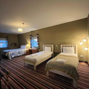 Standard Family Room room in The Yeats County Inn Hotel