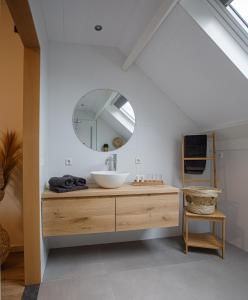 Barn24 - The Stable & The Loft