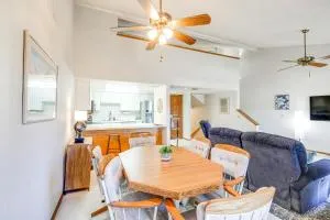 Cozy Flagstaff Retreat with Balcony and Mtn View! - Flagstaff