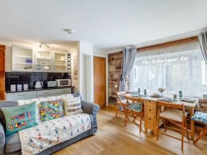 2 Bed in Seahouses CN116