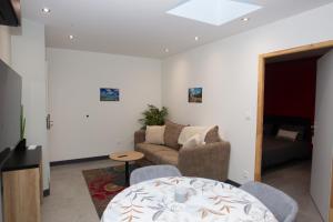 Appartements Appart Hotel Coutances : photos des chambres