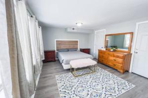 Relaxing 3BR 3 Bath close to the falls