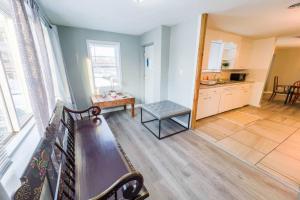 Relaxing 3BR 3 Bath close to the falls