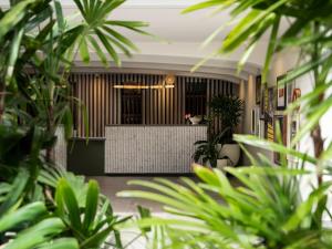 The Ambassador Hotel of Waikiki, Tapestry Collection by Hilton