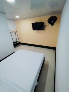 Celestino - Casa de Huespedes