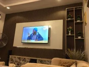 Scepter Apartments - Oye