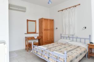 Nikolas Naousa Guesthouse Paros Greece