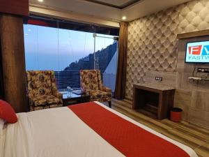 King Castle Mcleodganj-centrally heated and air cooled- Near MALL Road - Free Parking