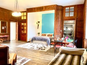 Loft Berberis, château XVe, Dinan