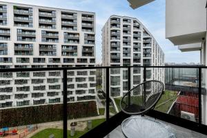 Tauron Modern Studio by BookingHost