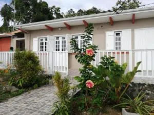 Villa Coquelicot - Le Saint-Esprit