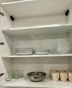 Veau3 1BD 1BA minutes to NYC