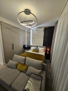 Dimiant Lux River BW