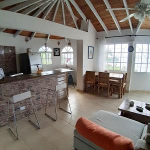 BLUE HOUSE OCEAN VIEW