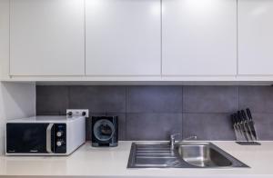 Ponta Delgada Flats - HOST & CHILL