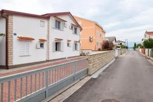 Apartments Miljenka - نين