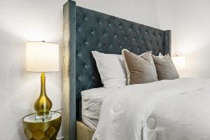 Brand New home in San Diego 3BR Quiet neighborhood near DowntownSeaworldZoo