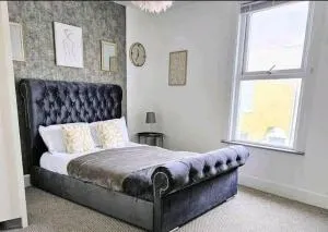 King Charles House - Brompton