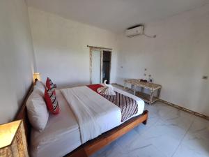 La Colina Bungalow